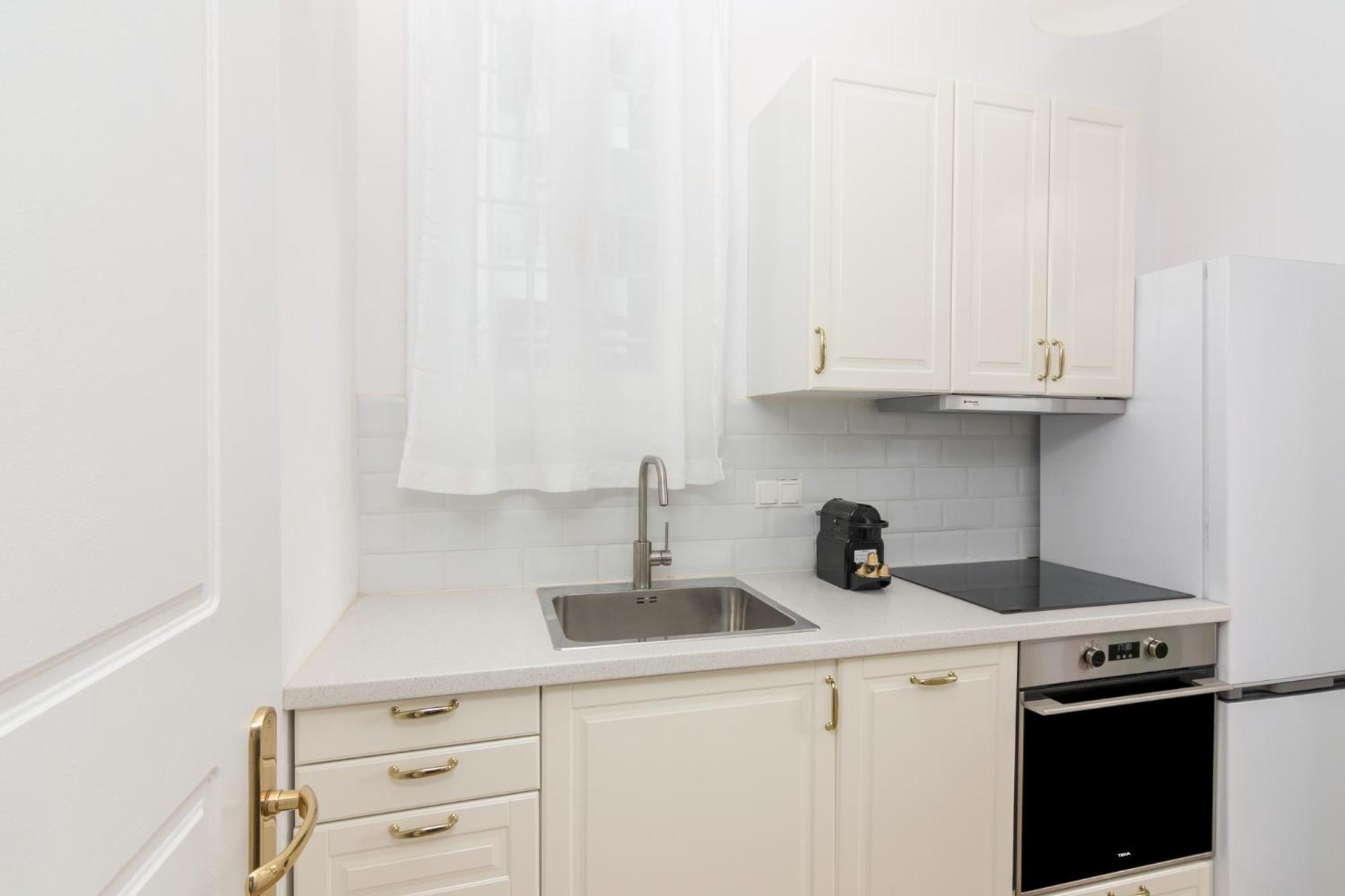 Great House W/ Private Parking Apartamento Atenas Exterior foto